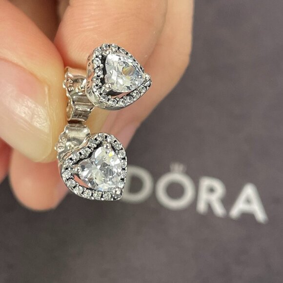 Pandora Elevated Heart Stud Earrings - Picture 3 of 4